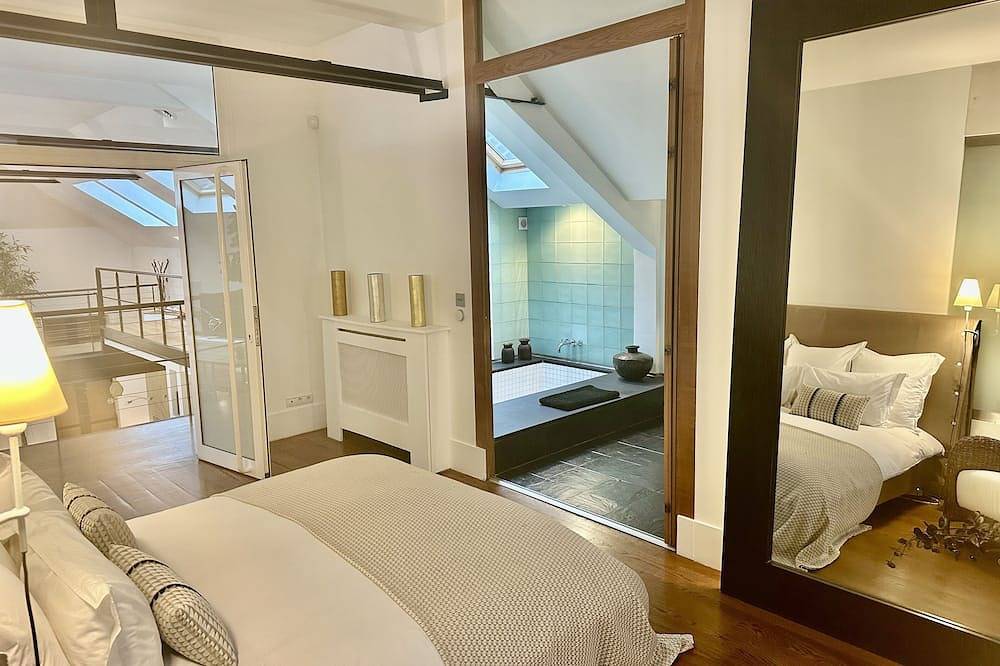 Unique Luxury Designer Loft - 300m2 - Louvre, Paris - Full Air-conditioning in Paris, Ile de France