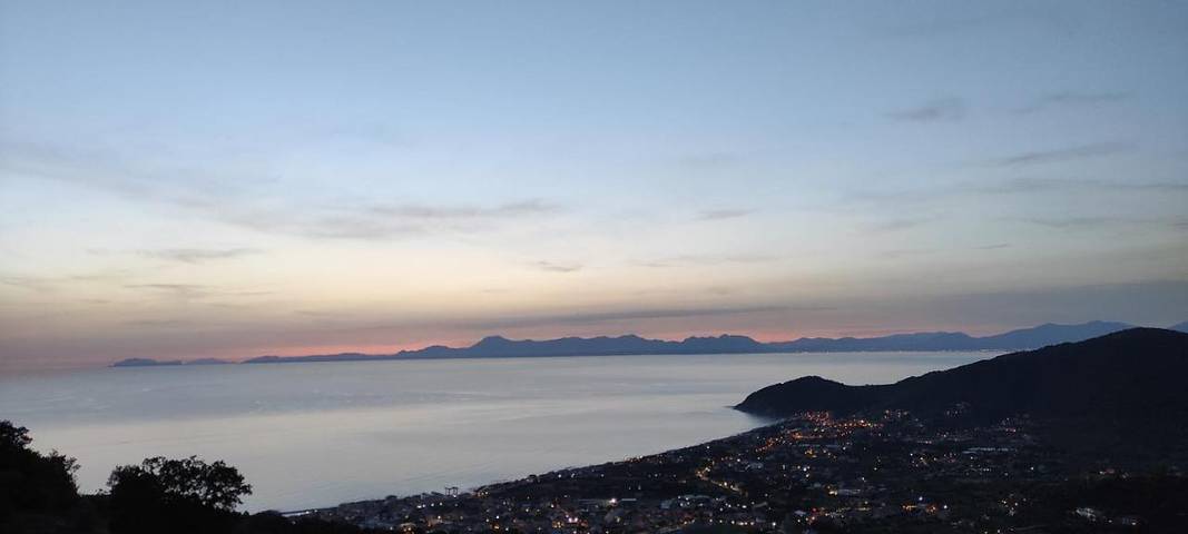 B&b per 4 persone, con panorama e terrazza a Castellabate