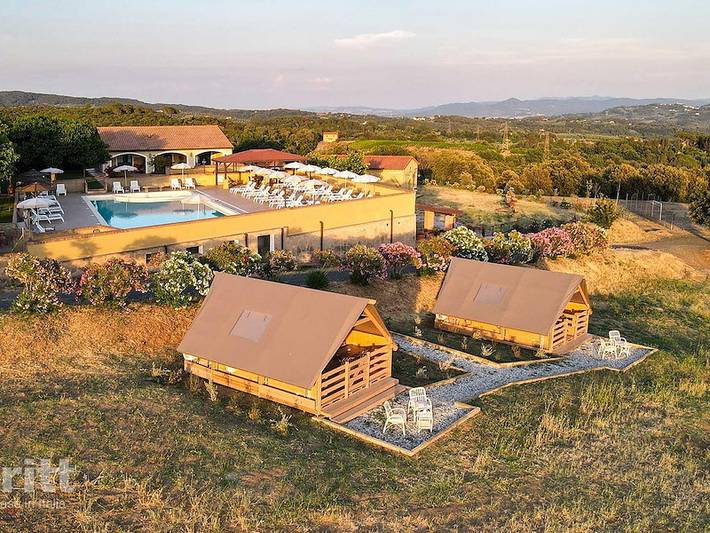 Agriturismo per 4 persone, con balcone/terrazza e terrazza a Riparbella
