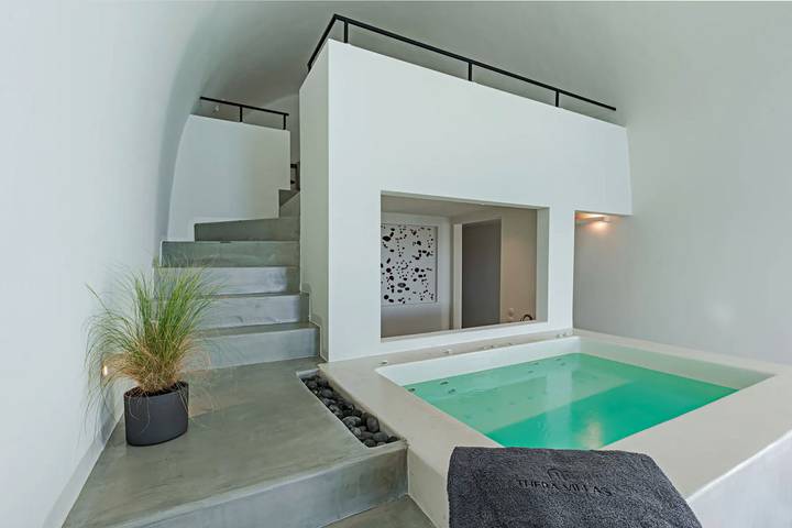 Villa pour 2 personnes, avec balcon ainsi que vue sur l’océan et jardin dans Firostefani - 3