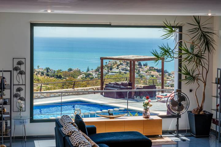 Casa rural para 11 personas, con jardín y piscina para niños en Benalmádena - 4