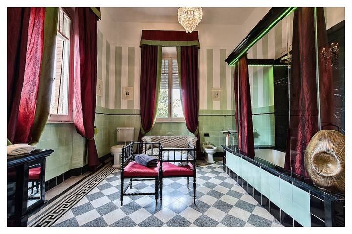 Ferienhaus für 10 Personen, mit Balkon/Terrasse und Garten in Marina di Pietrasanta