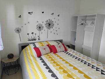 Gîte pour 5 personnes, avec terrasse et jardin, animaux acceptés à Moustéru