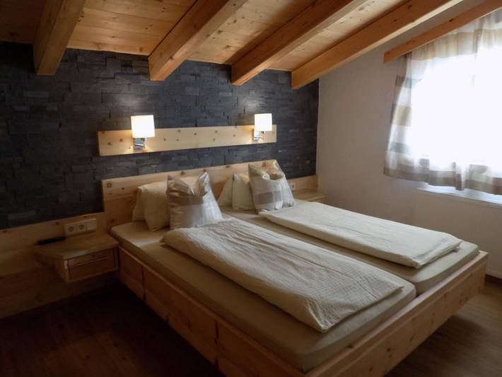 Ferienwohnung für 6 Personen, mit Balkon und Garten sowie Sauna und Whirlpool, mit Haustier - 1