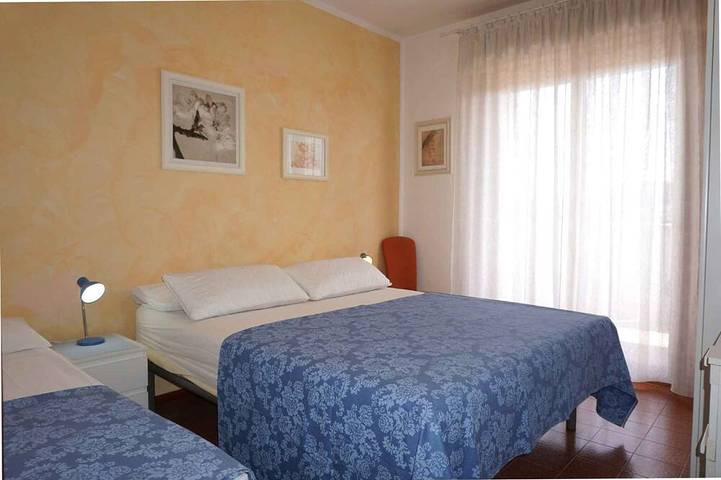 Appartement entier, Appartement de vacances avec balcon in Porto Santa Margherita, Caorle