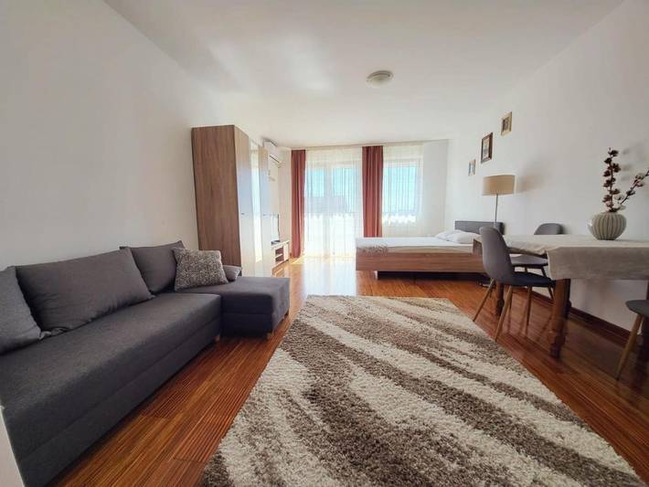 Appartement de vacances pour 4 personnes, avec terrasse, animaux acceptés