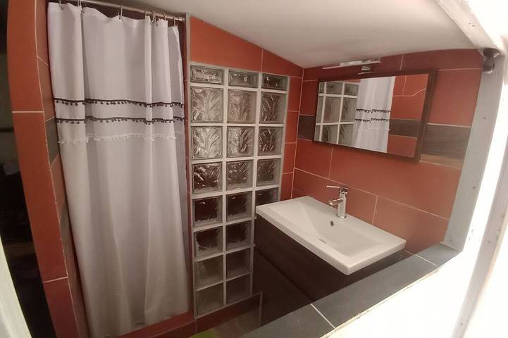 Chambre d’hôte pour 2 personnes dans Montbrison - 2