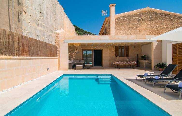Moderno apartamento en Mallorca con piscina y terraza in Randa (Mallorca), Algaida