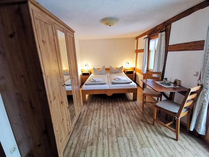 Ferienwohnung für 2 Personen, mit Ausblick und Garten sowie Sauna in Gohrisch - 4