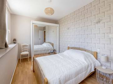 Ferme pour 8 Personnes dans Montaigu-la-Brisette, Manche, Photo 2