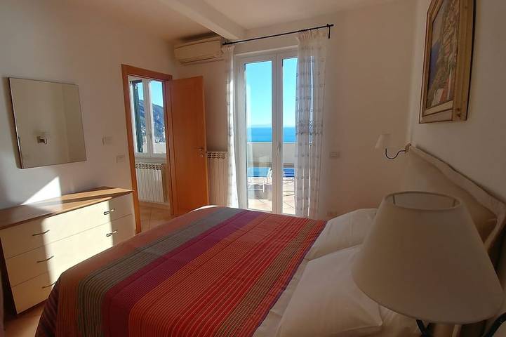 House with a great terrace and  spectacular views in Spiaggia Fornillo, Positano