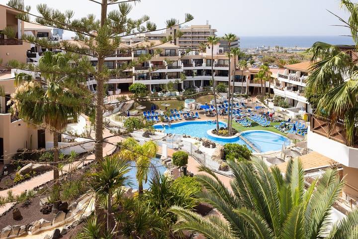 Apartamento entero, Home2Book Trendy Apt Pool & Terrace Golf del Sur in Golf del Sur, San Miguel de Abona
