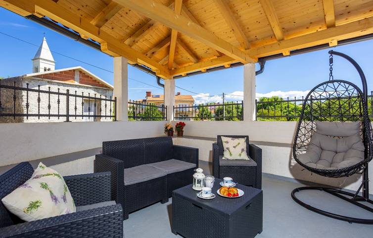 Villa mit pool für 6 Personen, mit Garten und Terrasse auf Krk - 4