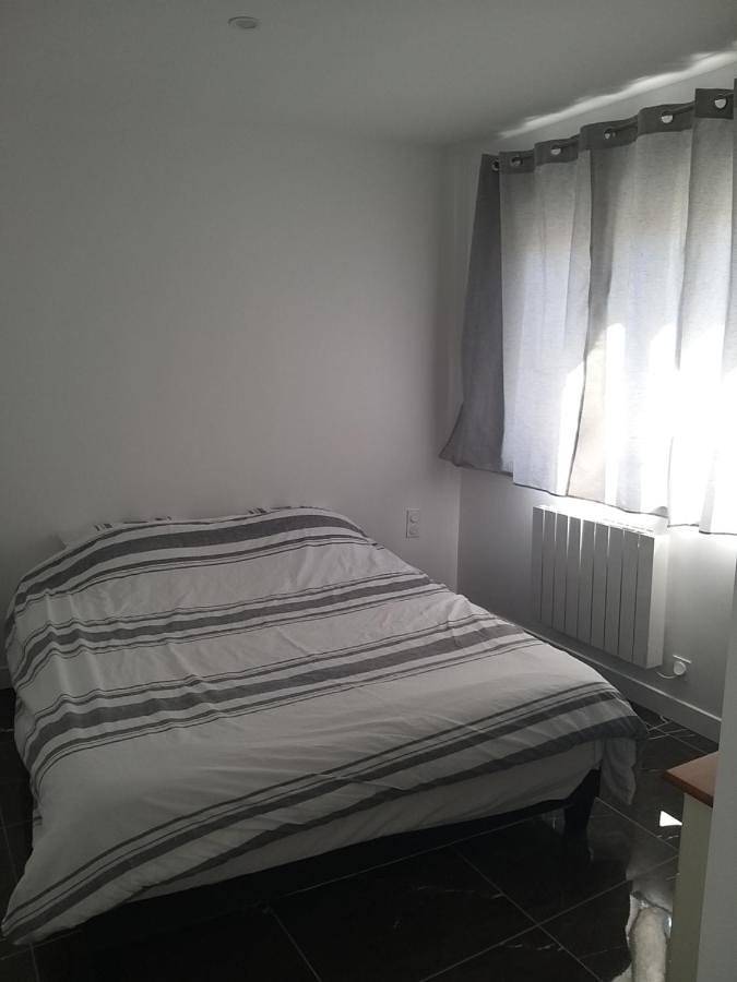 Gîte pour 3 personnes, avec jardin et vue à Oyonnax - 3