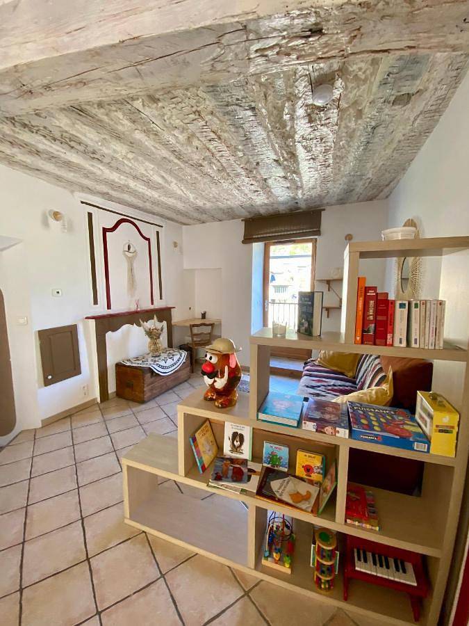 Appartement entier, Two-Bedroom Apartment in Meyrueis, Parc national des Cévennes