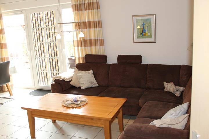 Ferienhaus für 8 Personen, mit Terrasse und Sauna, kinderfreundlich in Norden - 4