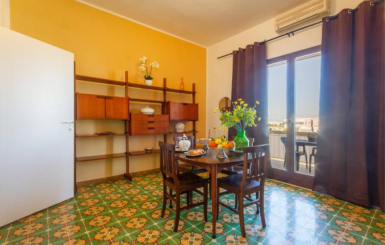 Entire holiday apartment, Cozy Beach Apartment with WiFi and AC in Villanova (Apulia), Ostuni