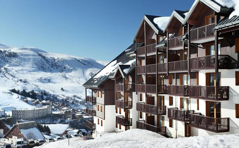 Appart’hôtel pour 8 personnes, avec balcon et piscine, animaux acceptés
