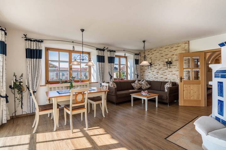 Ferienwohnung für 4 Personen, mit Whirlpool und Garten sowie Sauna in Übersee - 3
