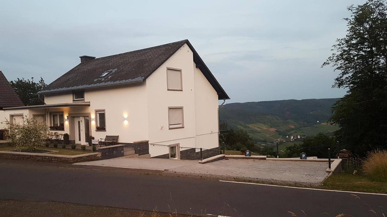 Ganze Wohnung, Ferienwohnungen Haus Talblick in Valwig, Cochem-Zell