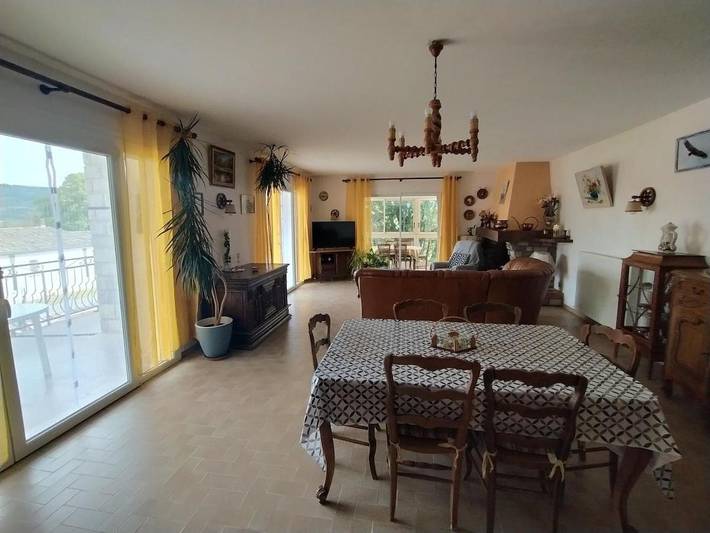 Appartement de vacances pour 6 personnes, avec vue et terrasse, animaux acceptés
