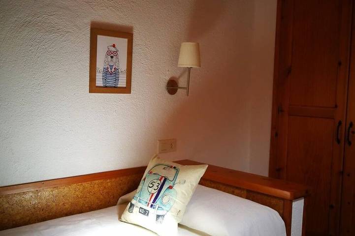 Ganze Wohnung, Bellver VII - Drei Schlafzimmer Wohnung, Schläft 5 in Bellver de Cerdanya, Katalanische Pyrenäen