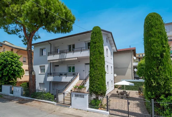 Appartamento vacanze per 6 persone, con giardino - 1