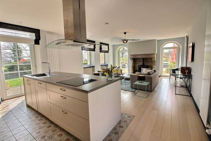 Gîte pour 8 personnes, avec jardin et terrasse, animaux acceptés à Lézardrieux - 2