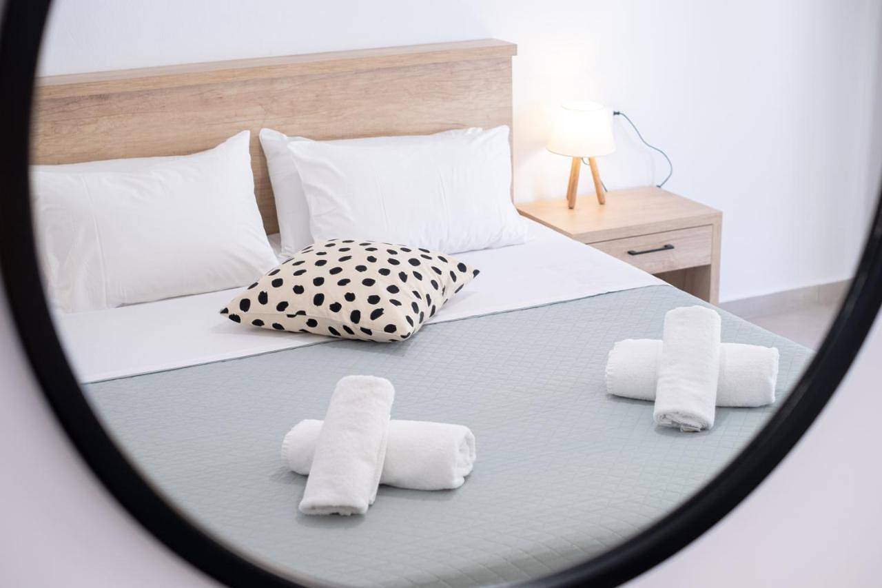 Appartement entier, Andy's Plaza in Agia Pelagia, Achlada