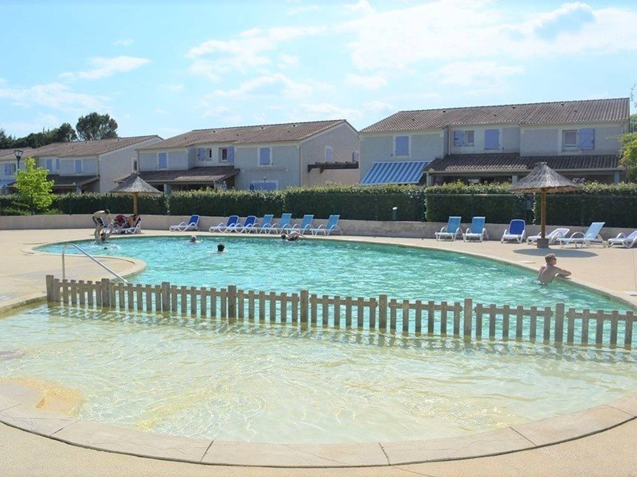 Charming 3-Room House, Sleeps 6, Terrace, Pool, Pet-Friendly, Vallon-Pont-d'Arc in Vallon-Pont-d'Arc, Gorges de l'Ardèche