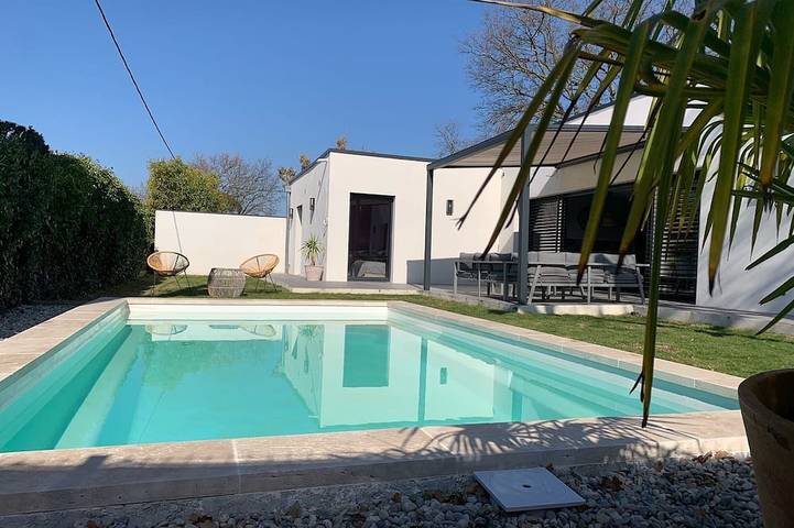 Location de vacances pour 6 personnes, avec jardin