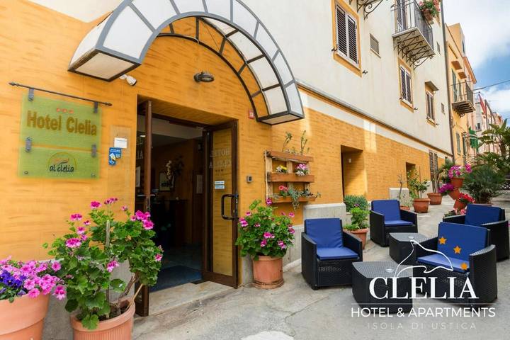 Hôtel pour 2 personnes, avec terrasse à Ustica - 3