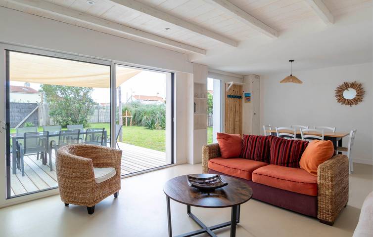 Appartement confortable au bord de la mer avec WiFi et parking in Notre-Dame-de-Monts, Vendée