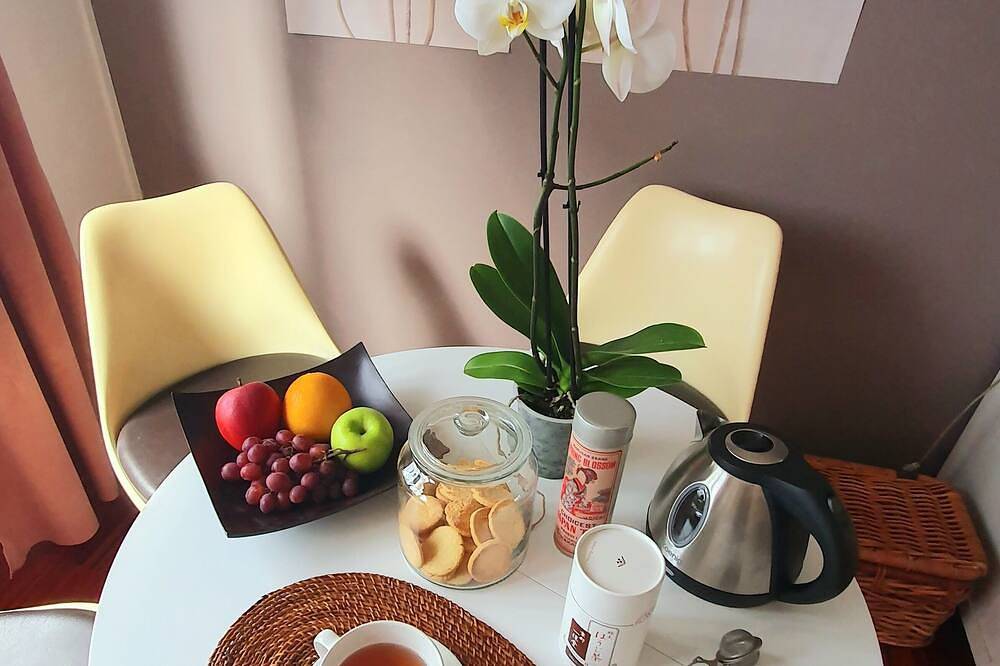 Apartamento entero, Gaia Suites 10 minutes from downtown with private parking in Turín, Provincia de Torino
