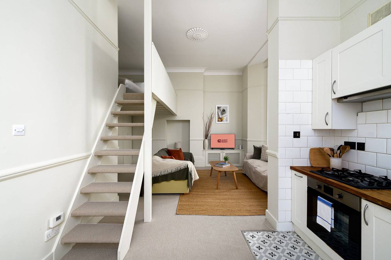 Monolocale intero, Monolocale per 2 persone in Hounslow, Londra
