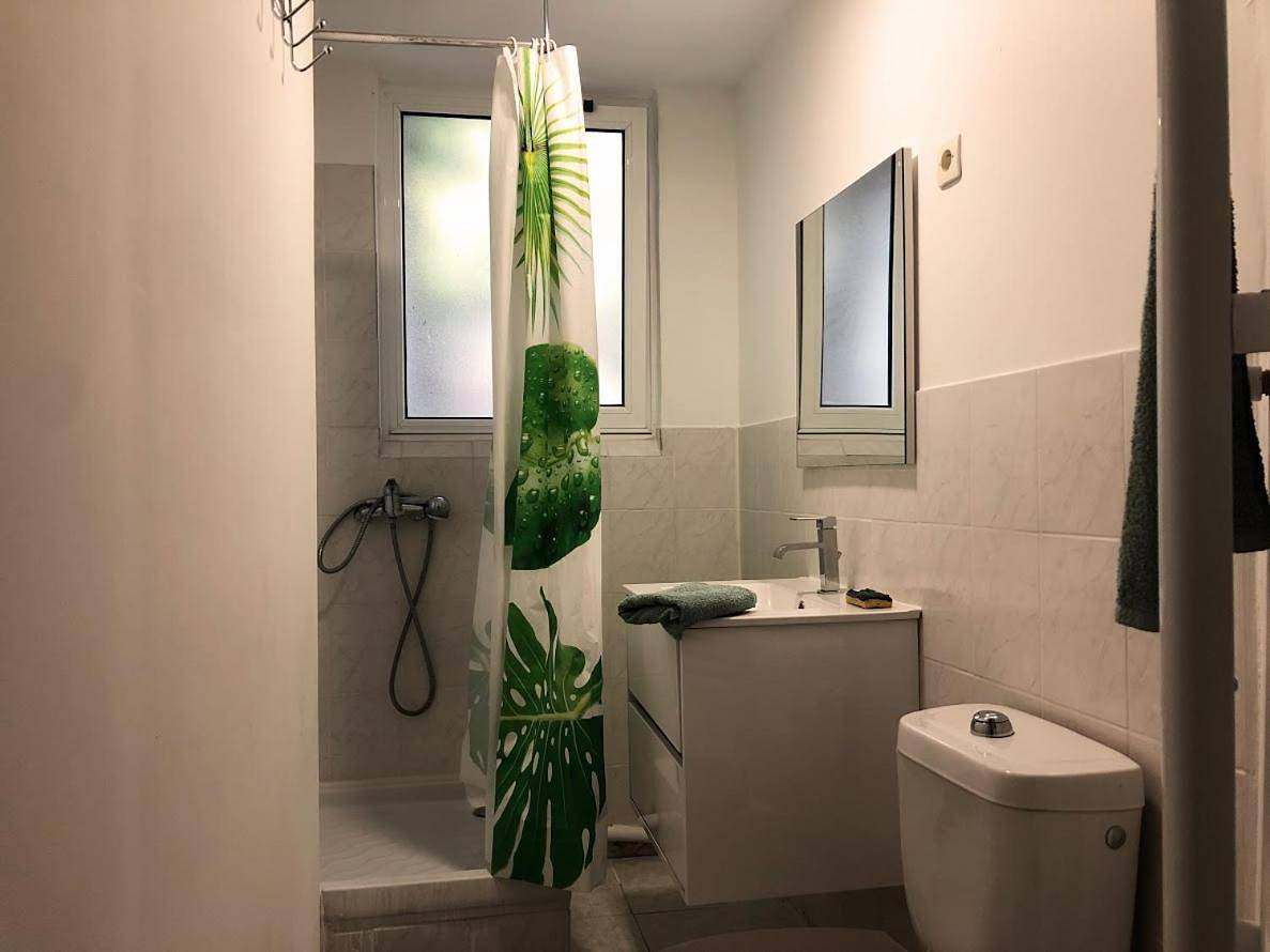 Appartement entier, One-Bedroom Apartment in La Grand-Combe, Parc national des Cévennes