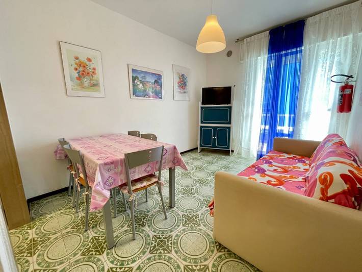 Ferienwohnung für 5 Personen, mit Balkon/Terrasse in Porto Santa Margherita - 3