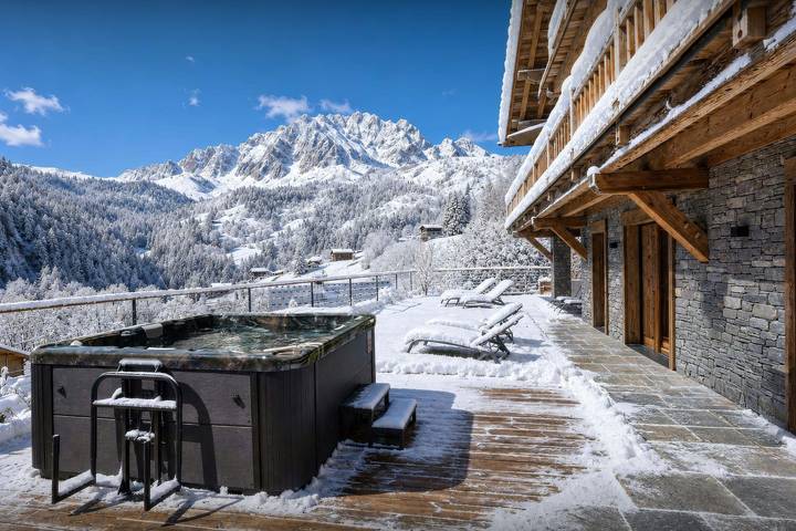 Gîte pour 14 personnes, avec sauna ainsi que jacuzzi et jardin, adapté aux familles à La Giettaz - 4