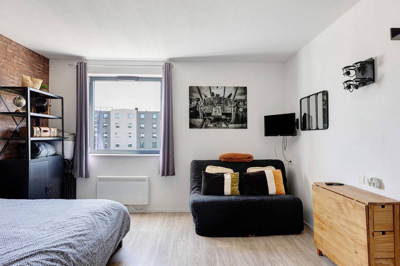 Apartamento entero, Apartamento 'El Aventurero', a 300 m del Futuroscope, hasta 4 personas in Chasseneuil-du-Poitou, Vienne