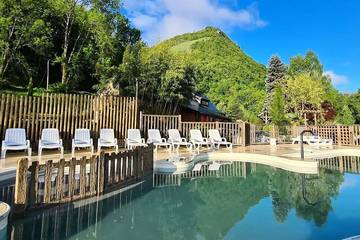 Camping pour 8 Personnes dans Lourdes, Hautes-Pyrénées, Photo 1