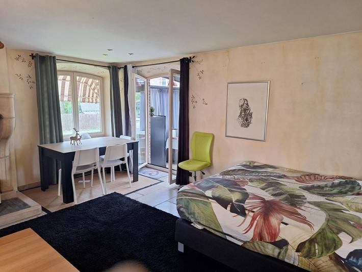 Location de vacances pour 3 personnes, avec vue ainsi que jardin et terrasse à Deinze