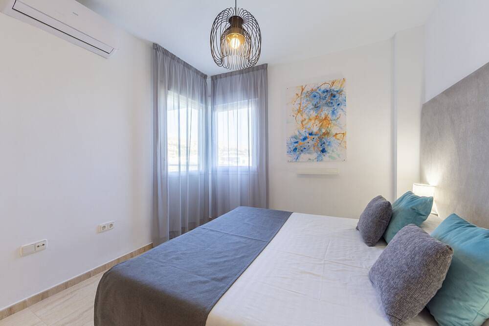 Entire apartment, Almeriasuite Palm Beach in Almerimar, El Ejido
