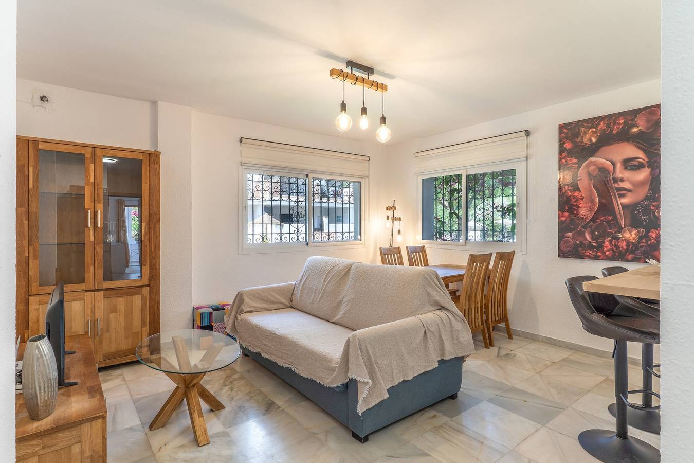 Hel leilighet, Sunny Calahonda Park Apartment with Pool, Terrace and Wi-Fi in Sitio de Calahonda, Mijas