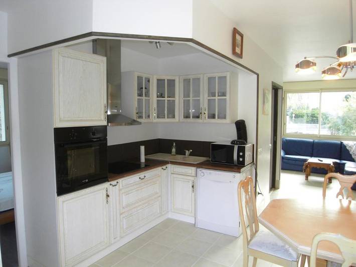 Gîte pour 4 personnes, avec Balcon ainsi que Terrasse et Jardin dans Office De Tourisme De Lamalou Les Bains