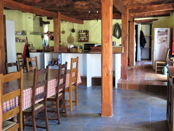 Gîte pour 8 personnes, avec Terrasse et Jardin dans le Lot - 4