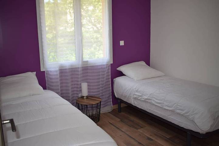 Location de vacances pour 8 personnes, avec piscine à Vesseaux - 3