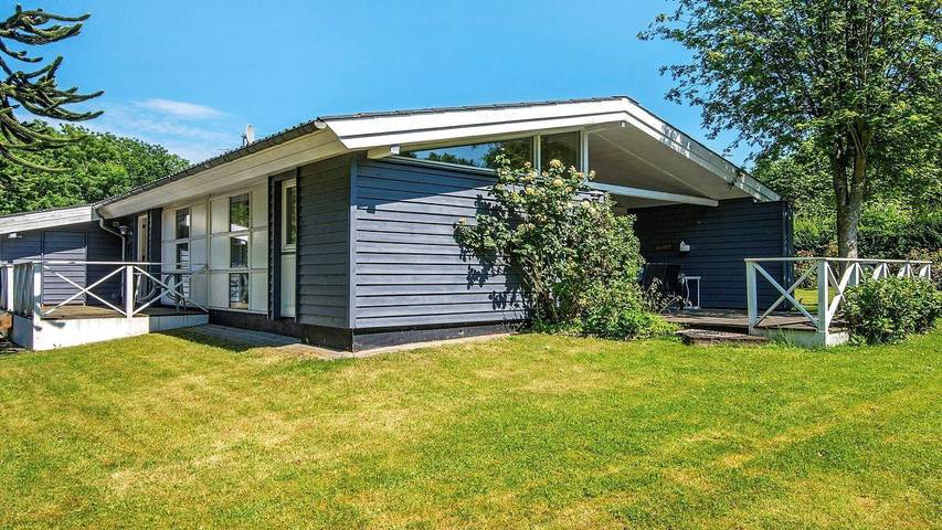 Ferienhaus für 7 Personen, mit Whirlpool und Sauna sowie Garten in Augustenburg - 3