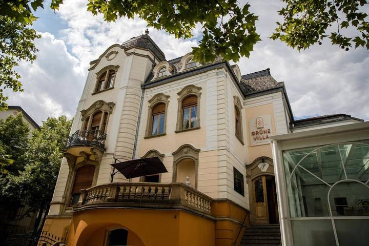 Ferienwohnung für 3 Personen, mit Whirlpool und Sauna in Bad Kreuznach