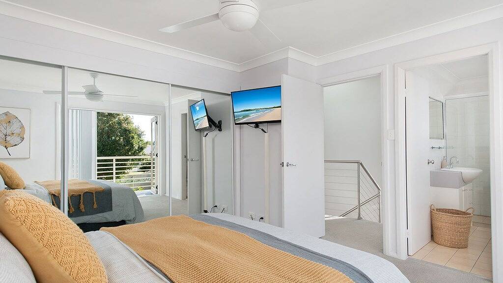 Sandcastle Shores – peaceful, stylish and close to patrolled beach in Fingal Bay, Hunter Valley