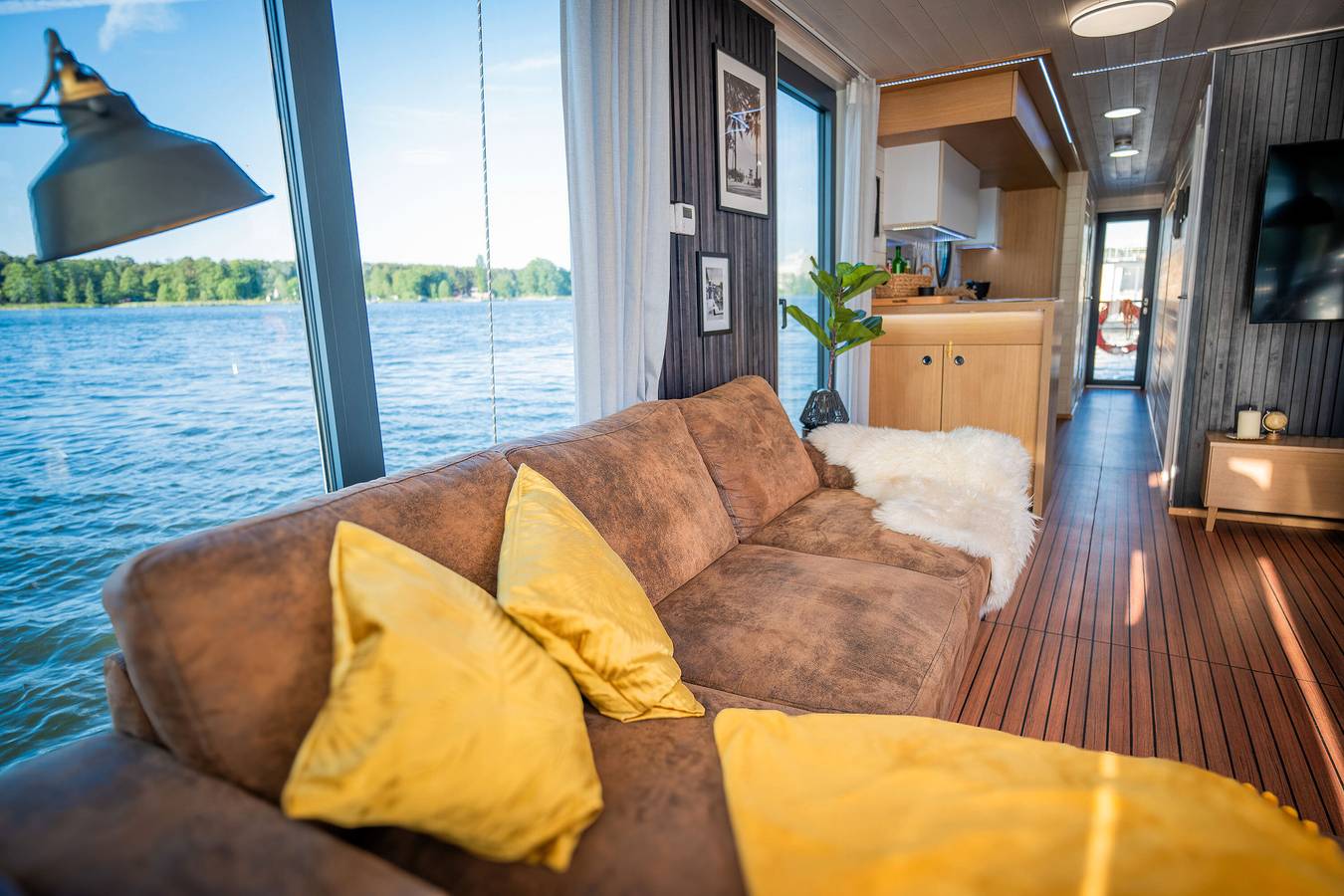 Wasserromantik auf dem Hausboot: Miami Woma D13 - Ihr schwimmendes Paradies! in Röblinsee, Fürstenberg/Havel